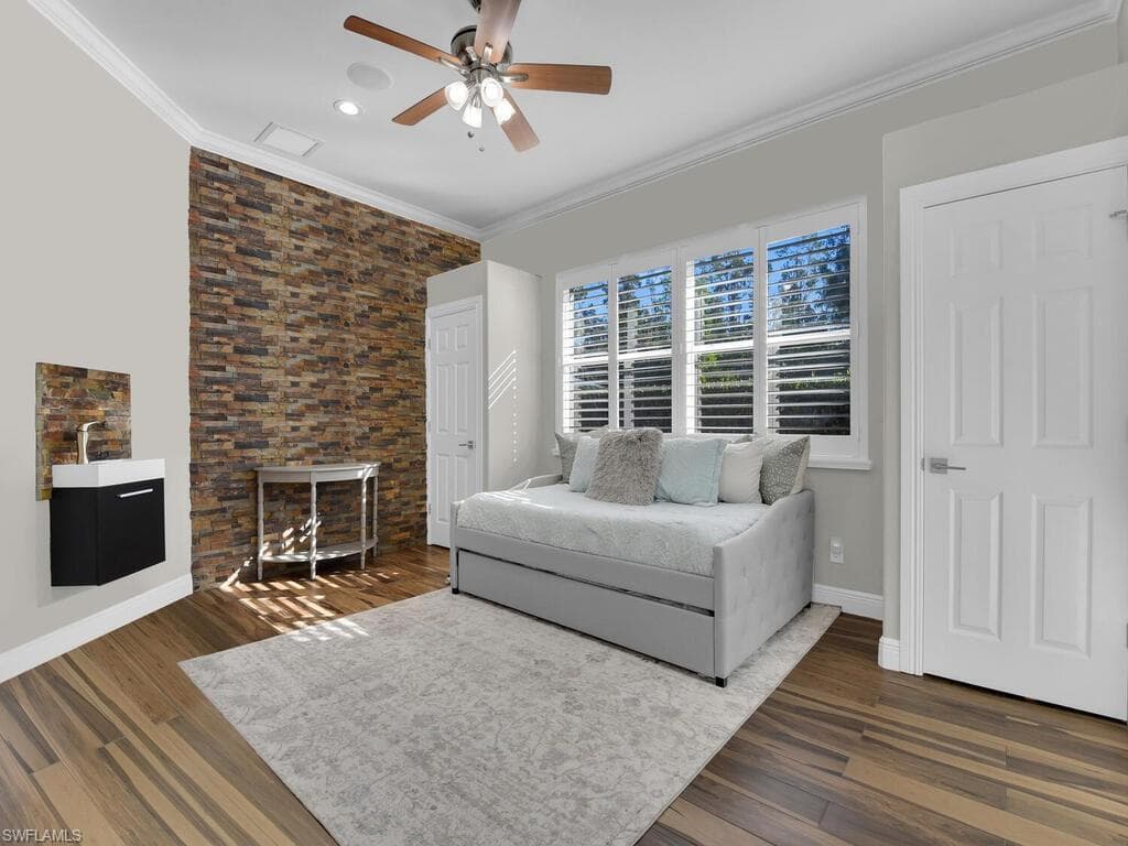 6480 Pine Cone CT-26