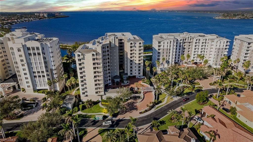 14250 Royal Harbour CT 318-43