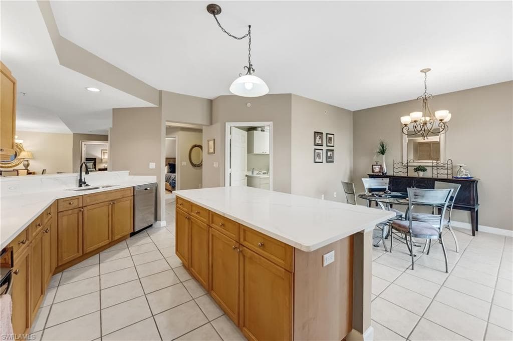 14250 Royal Harbour CT 318-5
