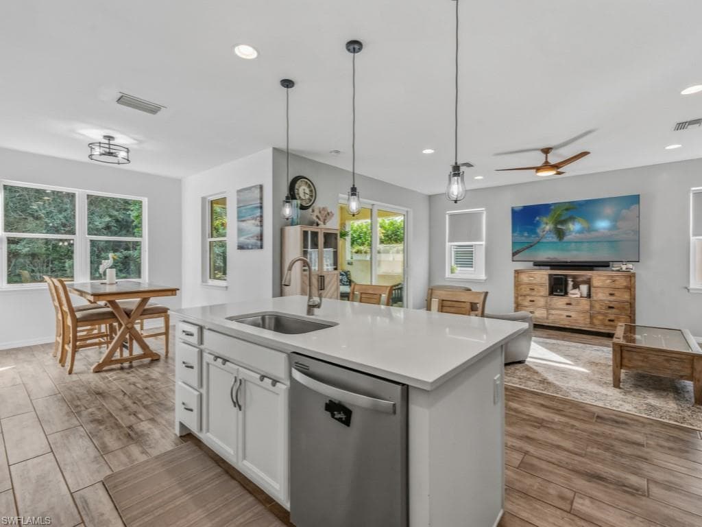 14567 Topsail DR-6