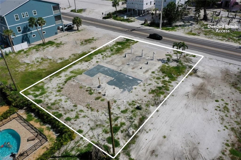 5301 Estero BLVD-23