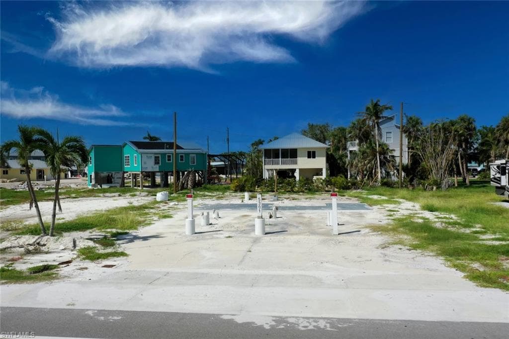 5301 Estero BLVD-17