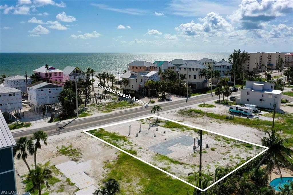 5301 Estero BLVD-19