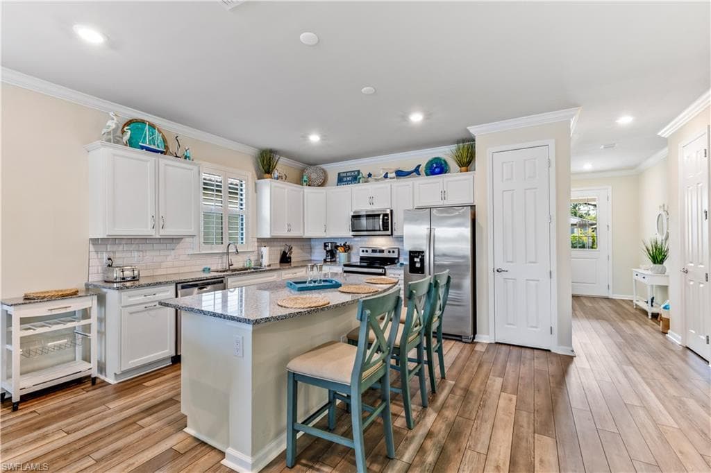 4732 Imperial Eagle DR-10