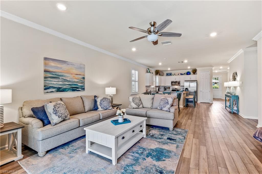 4732 Imperial Eagle DR-8