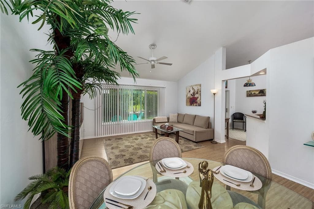 15298 Cricket LN-12