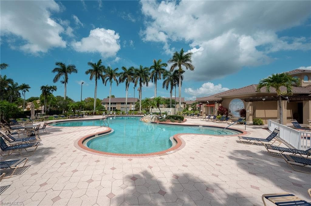 15298 Cricket LN-44