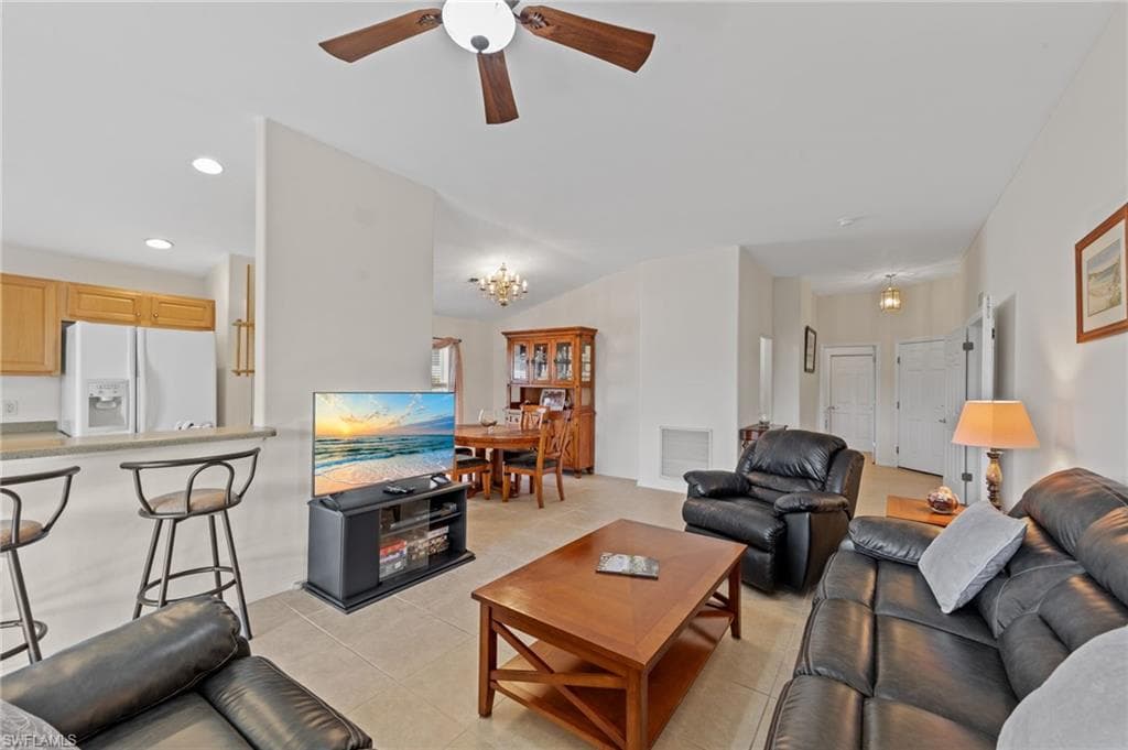 9933 Horse Creek RD-15