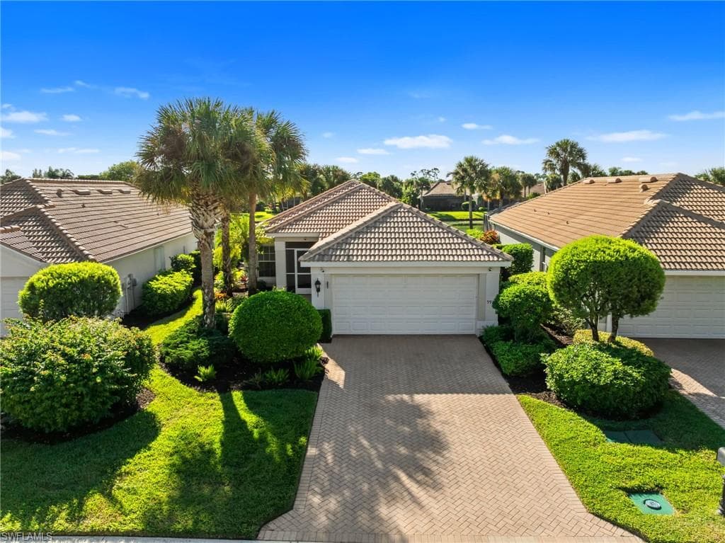 9933 Horse Creek RD-39