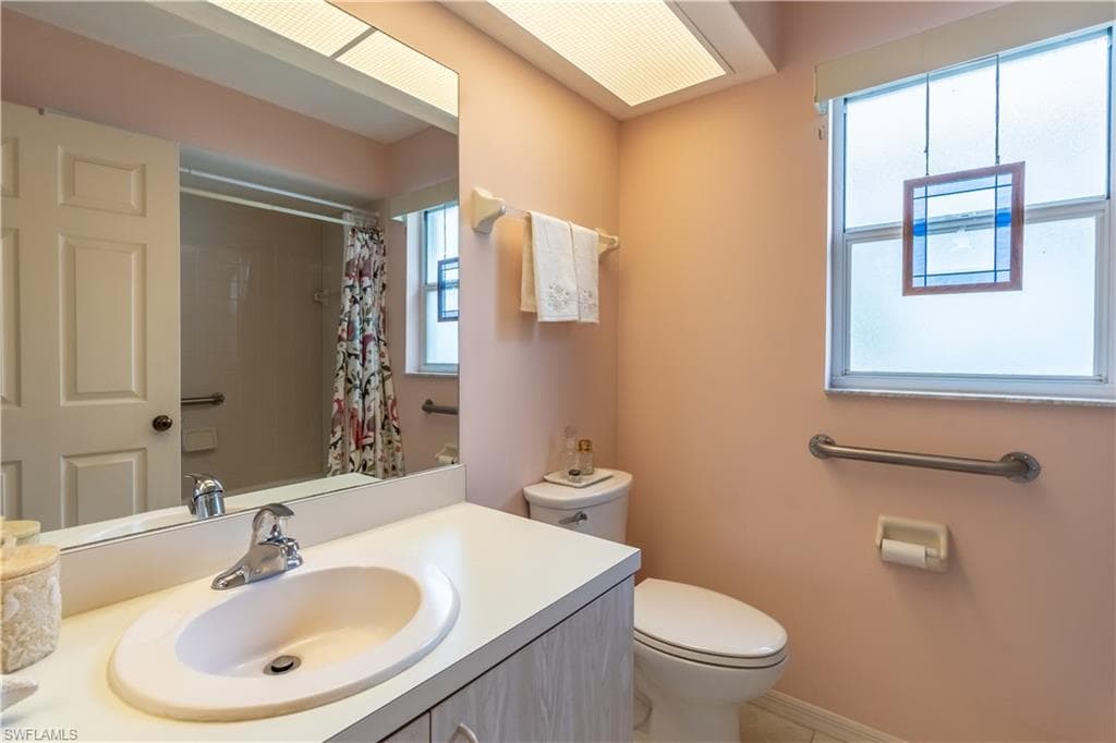 25451 Fairway Dunes CT-13