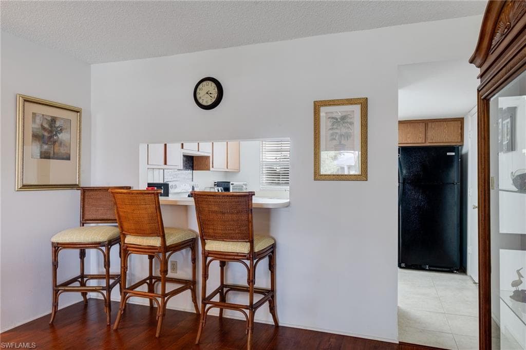 7056 Nantucket CIR 8-15