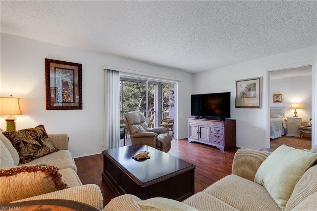 7056 Nantucket CIR 8-11