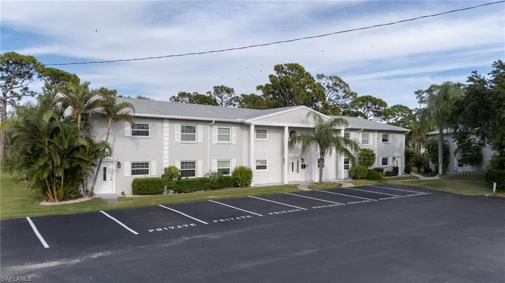 7056 Nantucket CIR 8-4