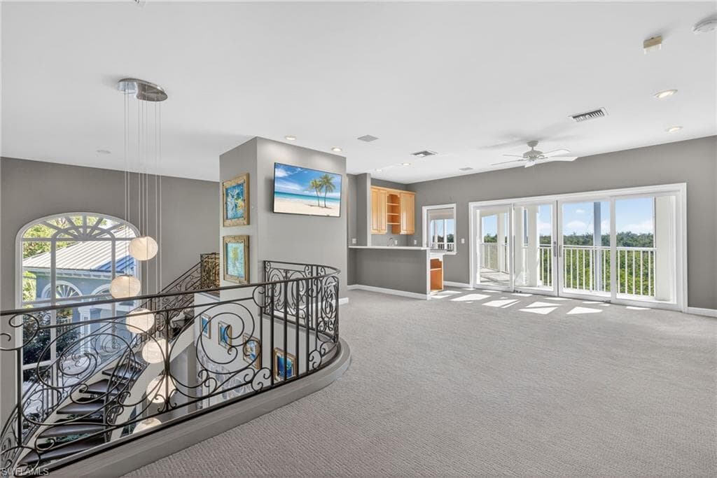 1180 Blue Hill Creek DR-34