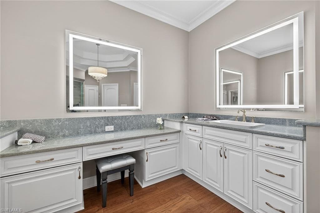 1180 Blue Hill Creek DR-31