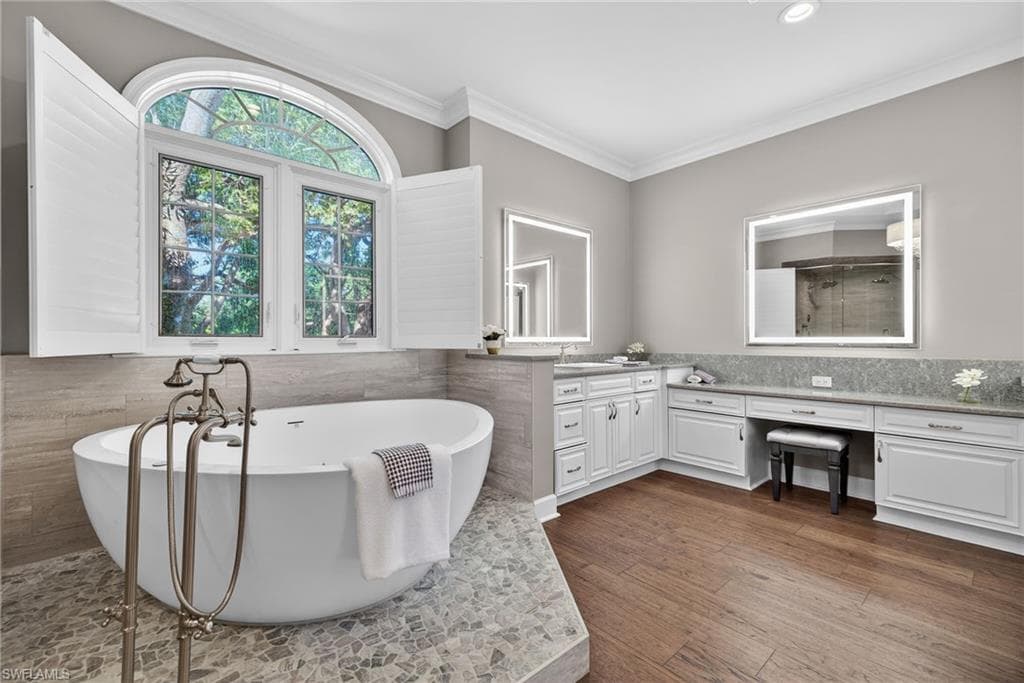 1180 Blue Hill Creek DR-29