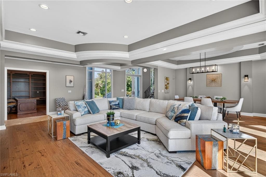 1180 Blue Hill Creek DR-8