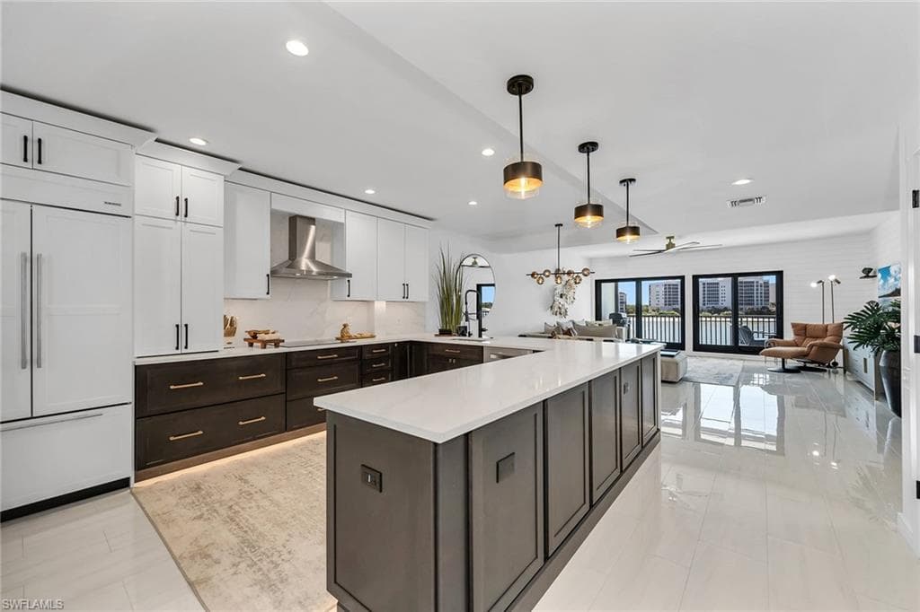 533 La Peninsula BLVD 533-3