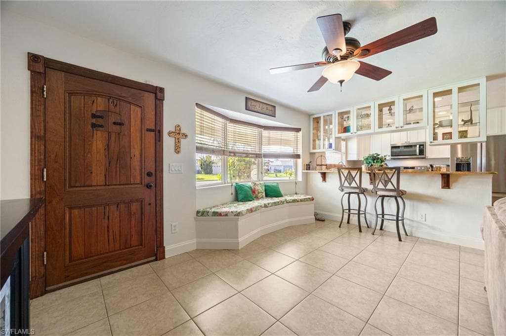 5128 York CT-6