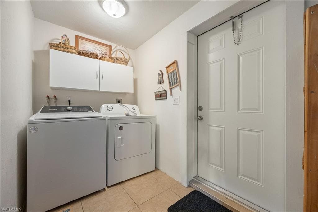 5128 York CT-26