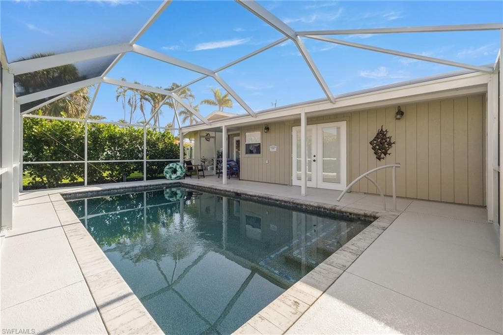 5128 York CT-32