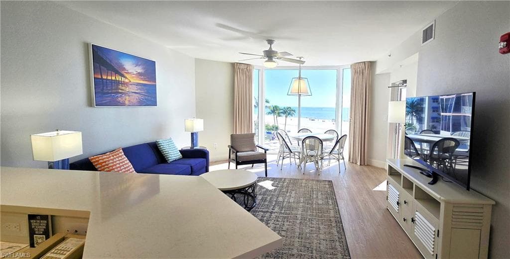 200 Estero BLVD 206-3