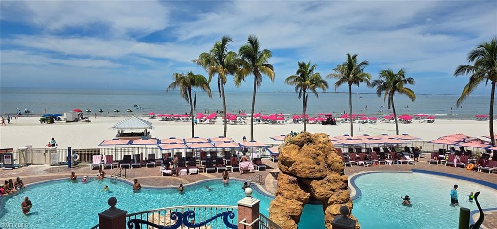 200 Estero BLVD 206-20