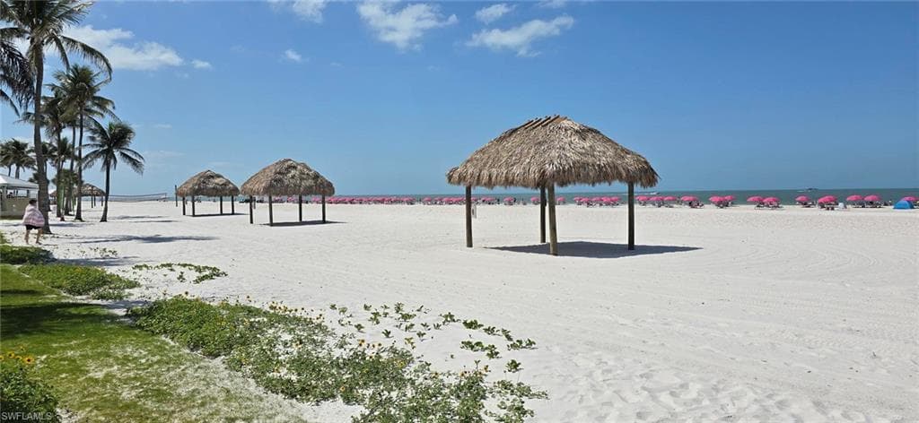 200 Estero BLVD 206-18