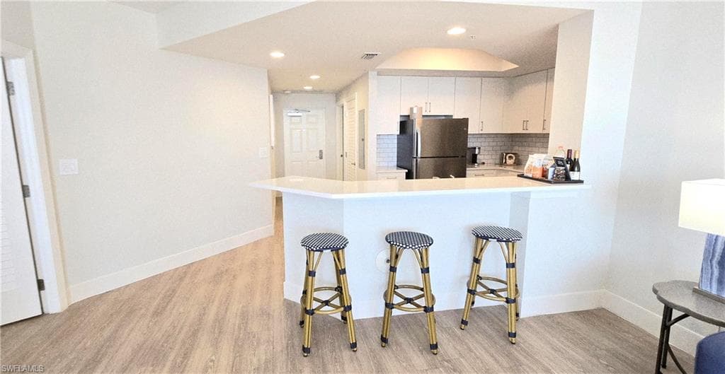 200 Estero BLVD 206-8
