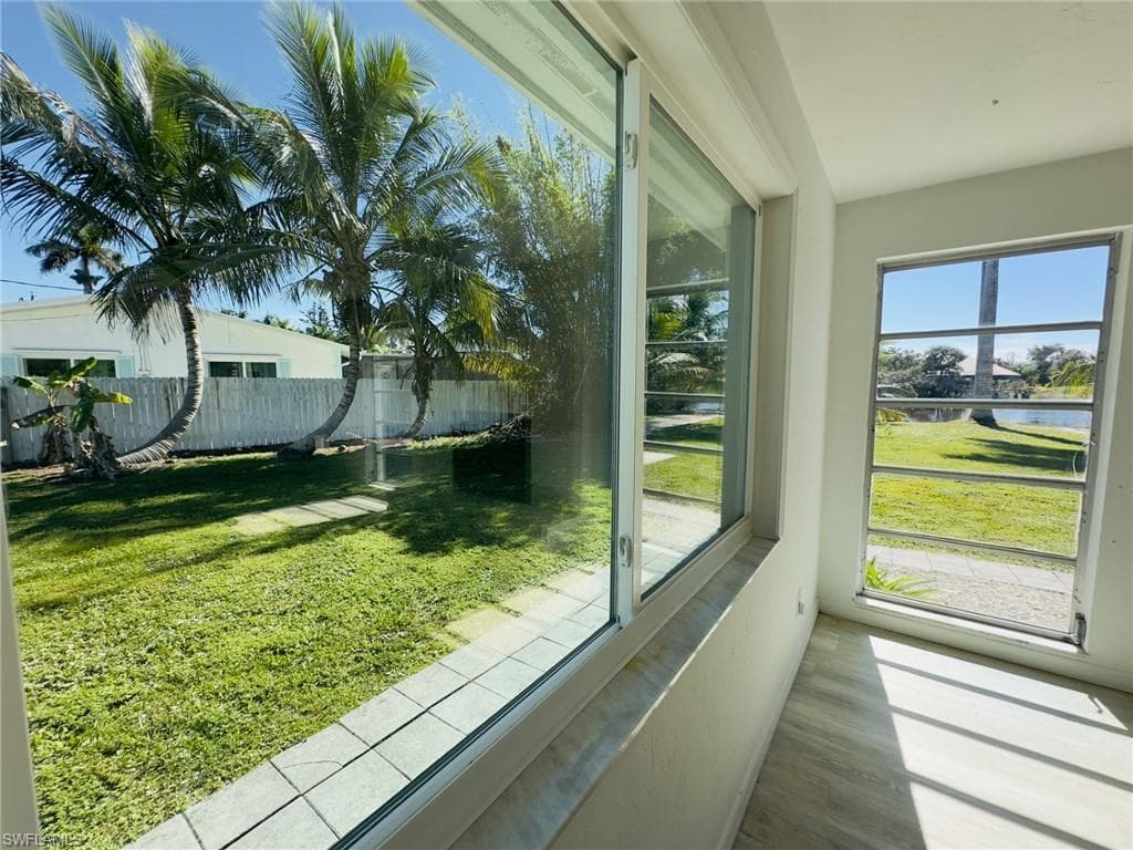 22 Constitution DR-16
