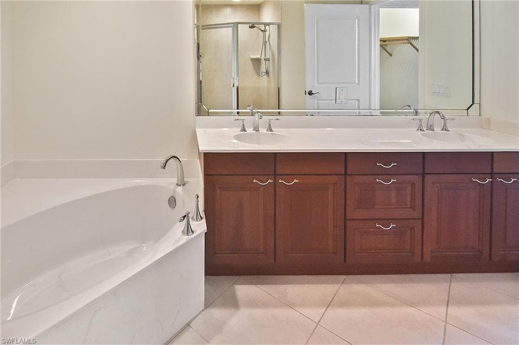 14380 Riva Del Lago DR 1104-20