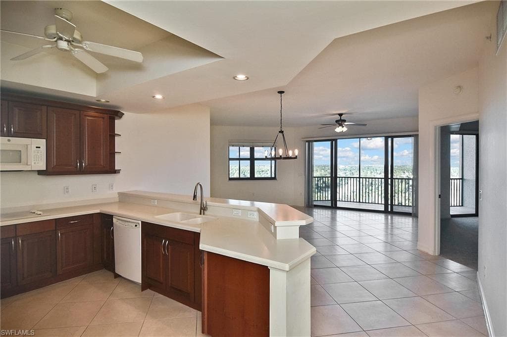 14380 Riva Del Lago DR 1104-9