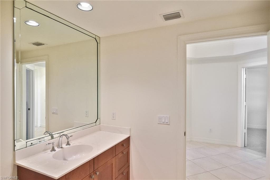 14380 Riva Del Lago DR 1104-30
