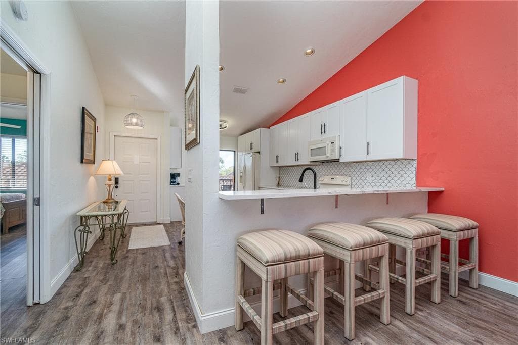 13120 Cross Creek BLVD 208-12
