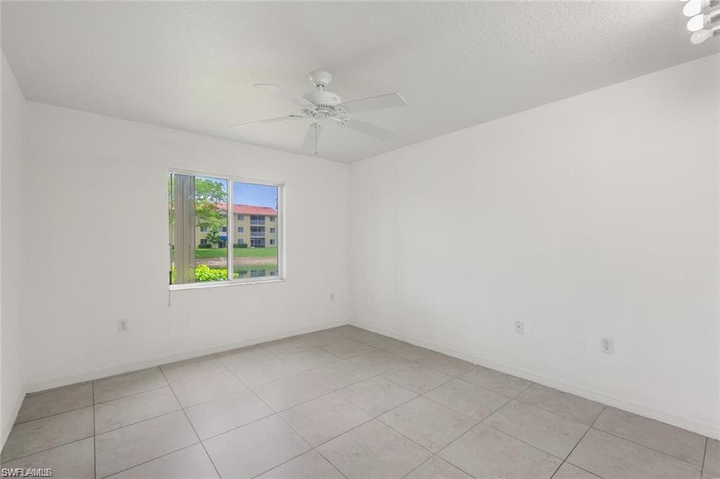 8244 Key Royal CIR 615-7