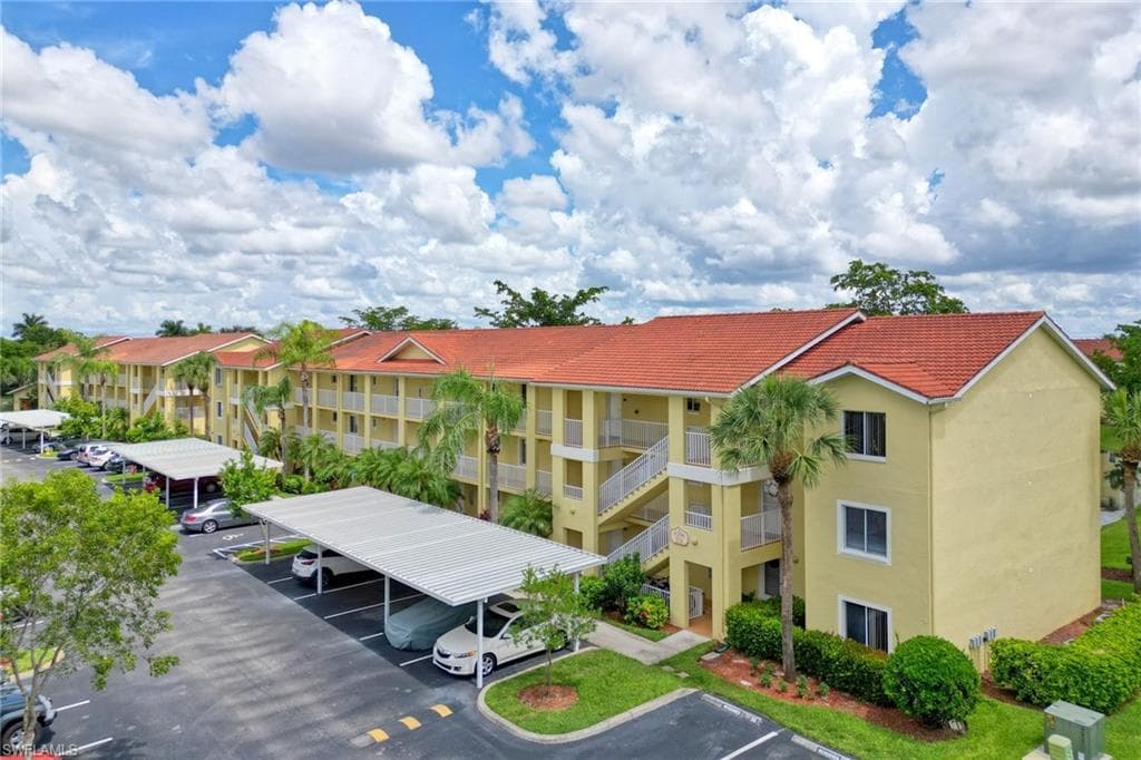 8244 Key Royal CIR 615-3