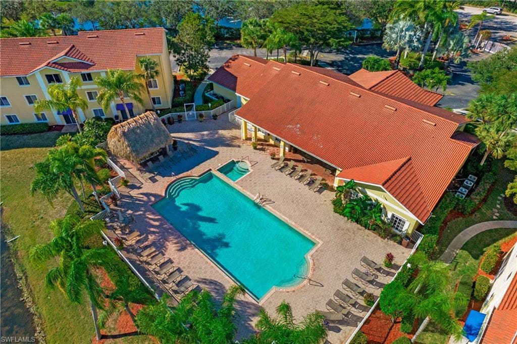 8244 Key Royal CIR 615-14