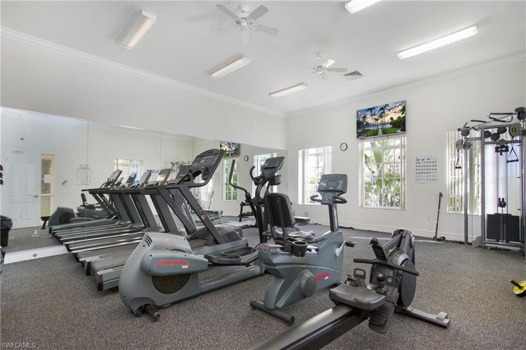 8244 Key Royal CIR 615-19