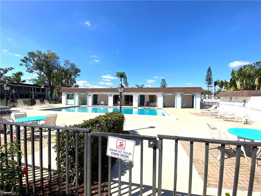 2828 Jackson ST I-1-43