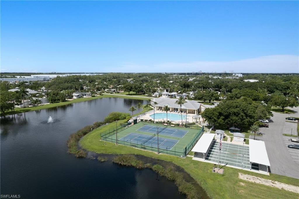 5846 Burrwood CT E-11