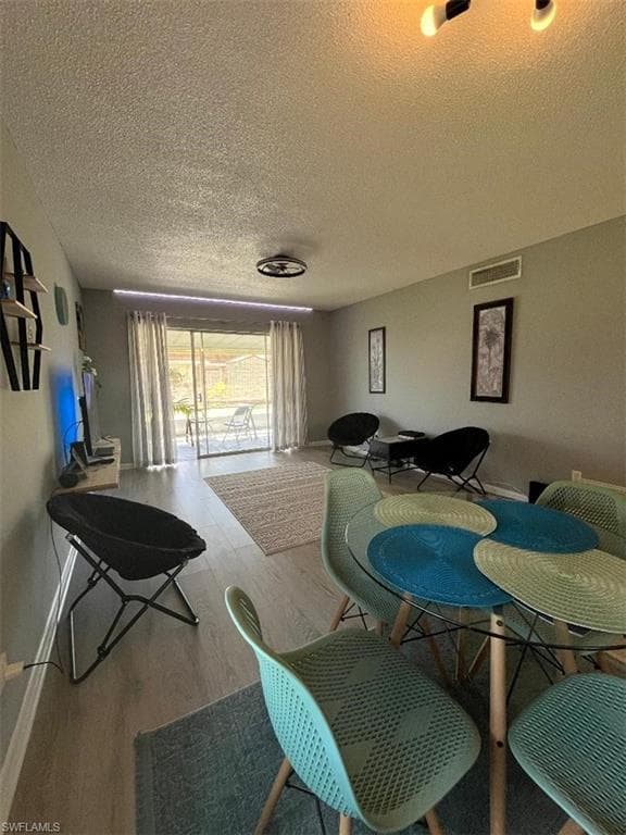2210 Croton CT-10