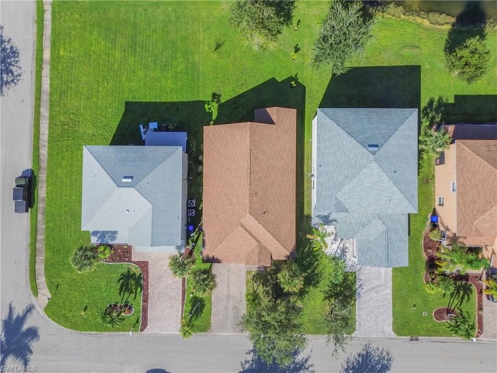 8125 Silver Birch WAY-38