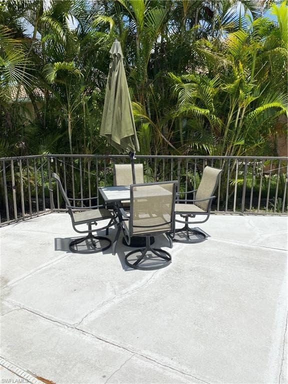 1521 SW 47th TER 103-3