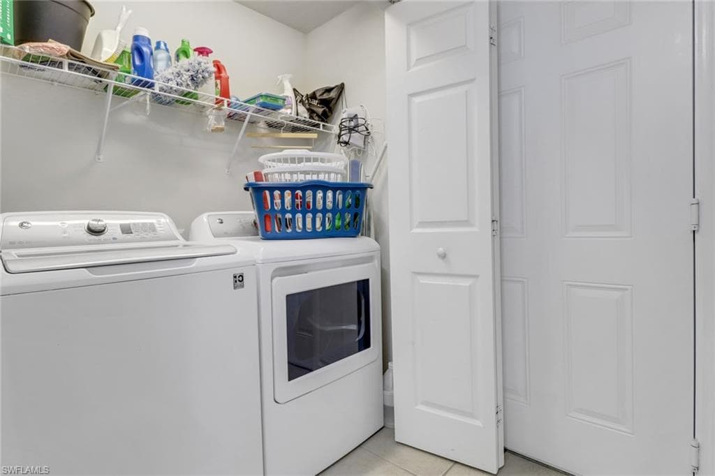 11601 Navarro WAY 2102-21