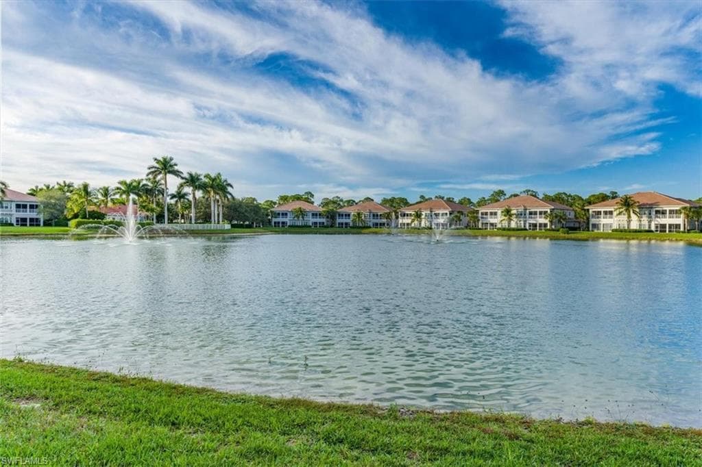 7128 Lemuria CIR 702-23