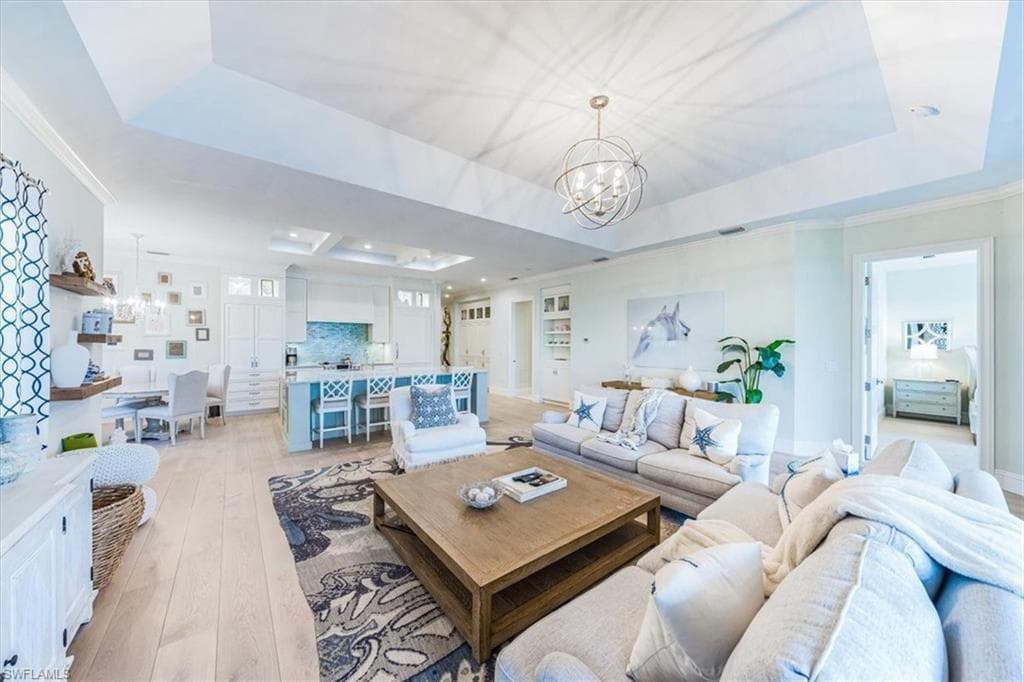 7128 Lemuria CIR 702-5