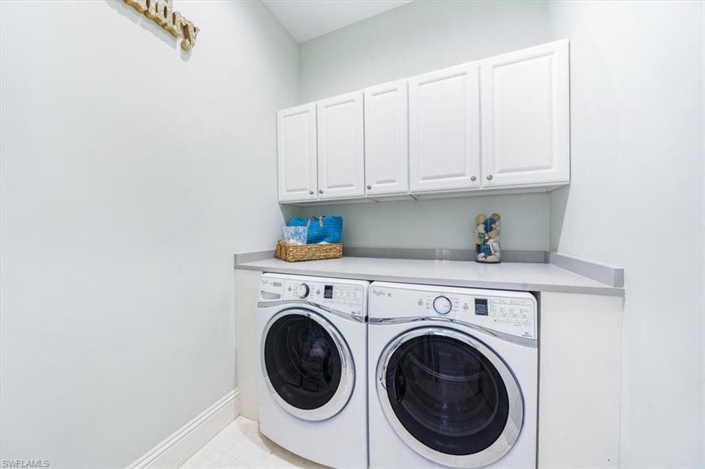 7128 Lemuria CIR 702-20