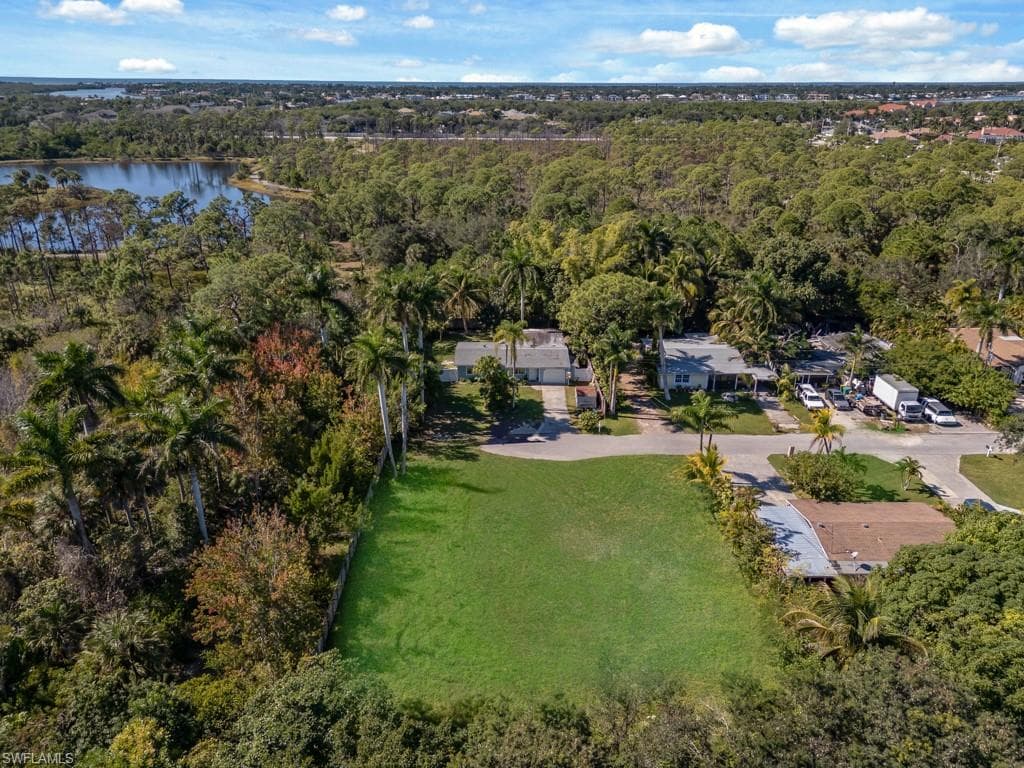 4975 Palmetto CT-4