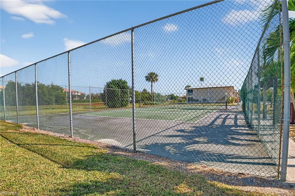 16031 Dublin CIR 204-27