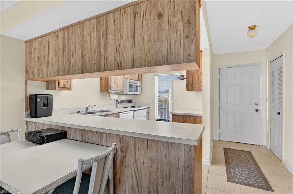 16031 Dublin CIR 204-5